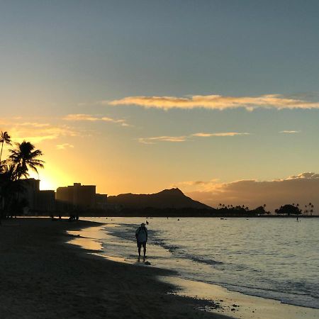 الشقق الفندقية هونولولوفي  Ala Moana Flats 1 المظهر الخارجي الصورة