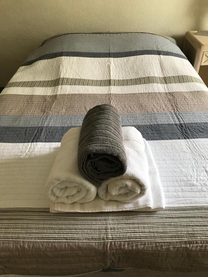 الشقق الفندقية هونولولوفي  Ala Moana Flats 1 المظهر الخارجي الصورة